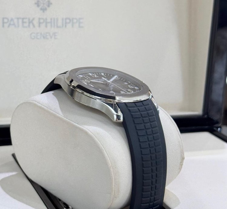Patek Philippe Aquanaut Stainless Steel 2023