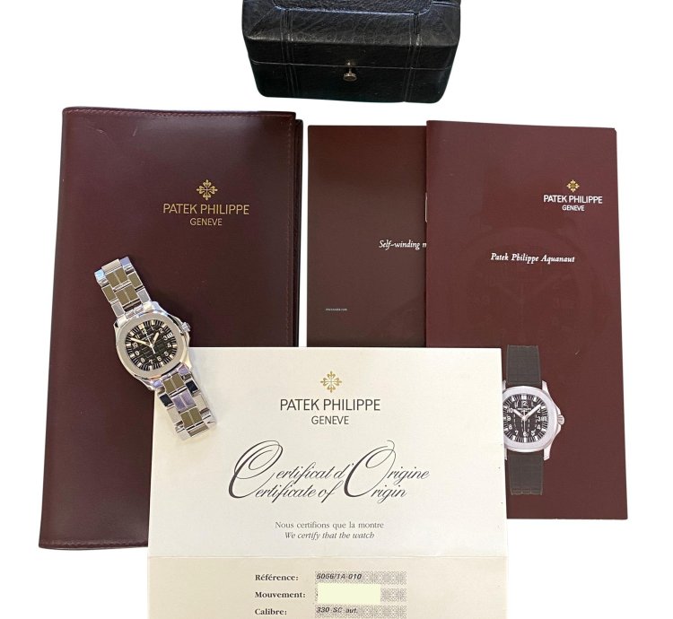 Patek Philippe Aquanaut Stainless Steel 36mm Box Papers 2006