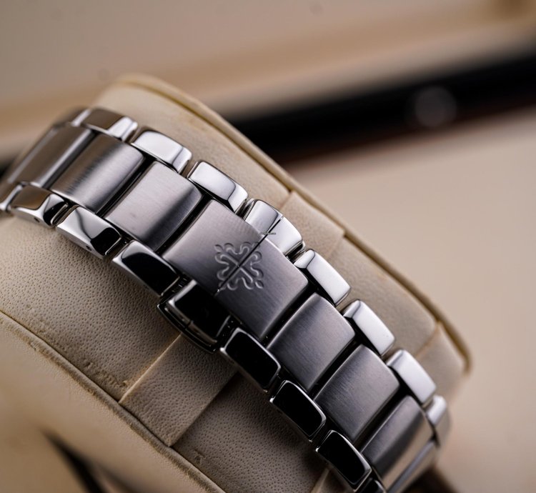 Patek Philippe Aquanaut Stainless Steel 5167 1a