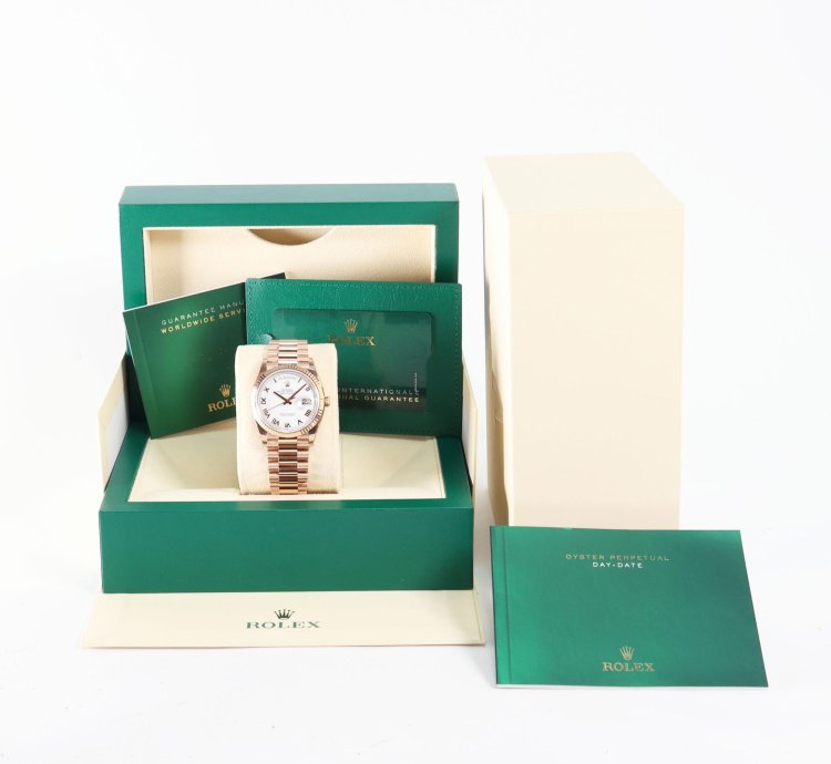 Rolex Day-date 36 36mm Everose Gold White Roman Dial New