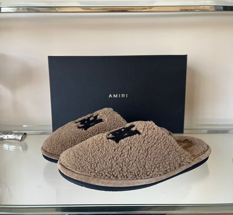 Ma Shearling Lux Slipper In Camel
