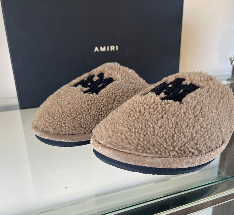 Ma Shearling Lux Slipper In Camel
