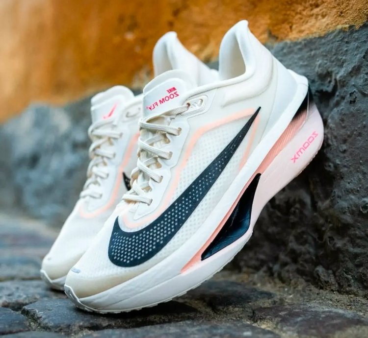 Nike Zoom Fly 6 Pale Ivory