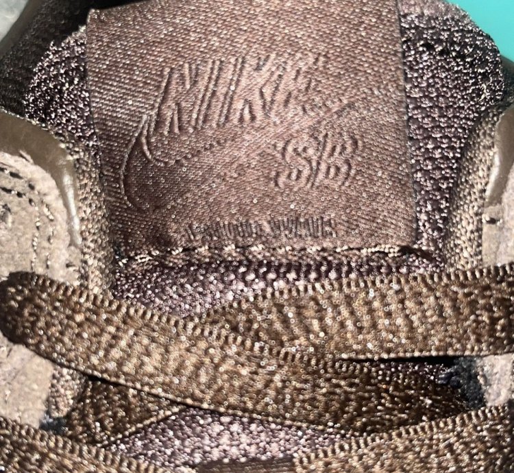Nike Sb Dunk Low Ishod Wair Baroque Brown