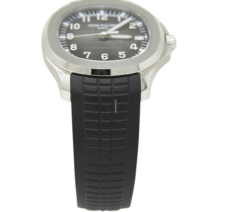 Patek Philippe Aquanaut Stainless Steel Black Dial Complete Set Mint 2022