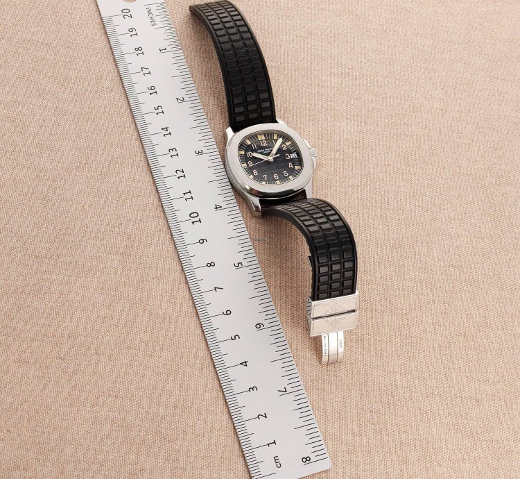 Patek Philippe Aquanaut Steel Aquanaut Ref 5060 With Original Papers