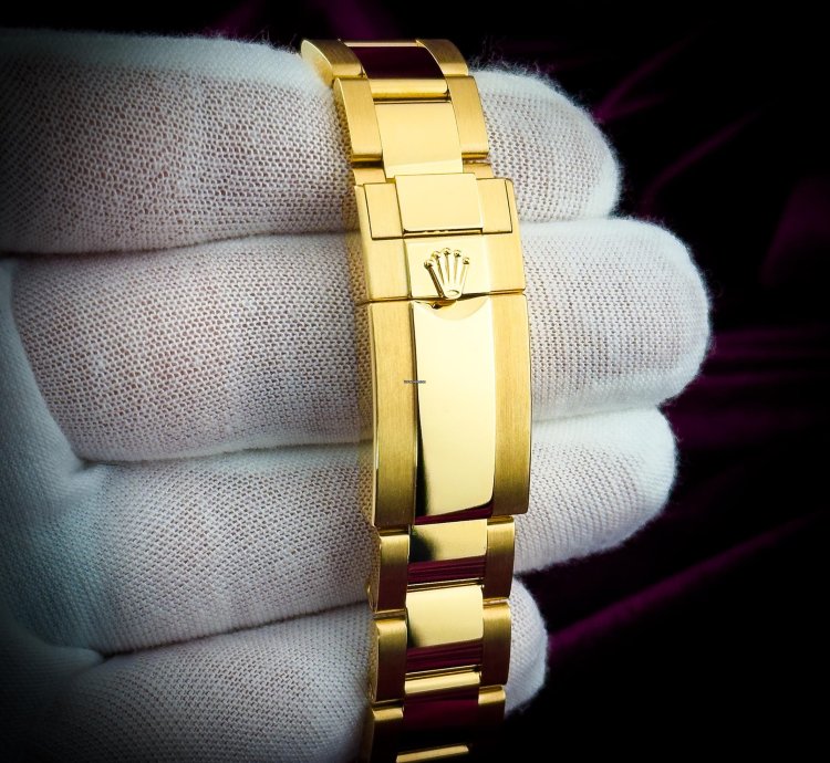 Rolex Daytona 126508 Yellow Gold Black Paul Newman 40mm Watch Rare