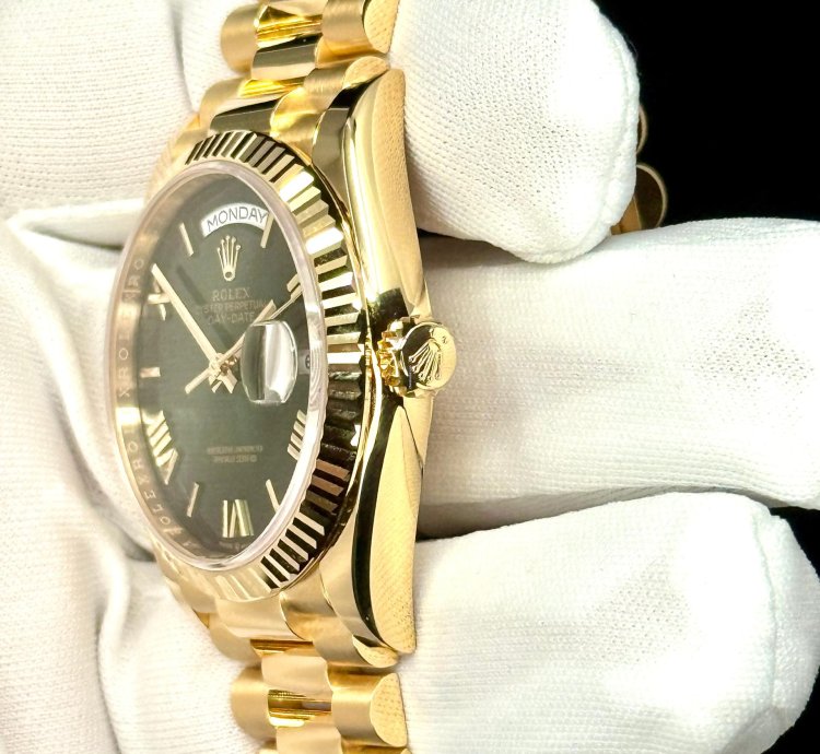 Rolex Day-date 36 36mm New Release 2024 Green Ombre Dial 128238 Box Papers