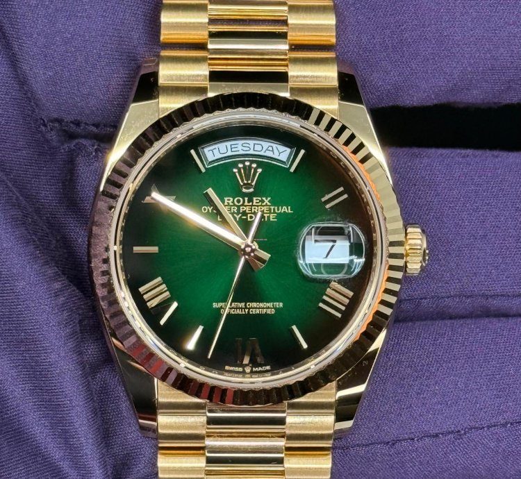 Rolex Day-date 36 36mm New Release 2024 Green Ombre Dial 128238 Box Papers