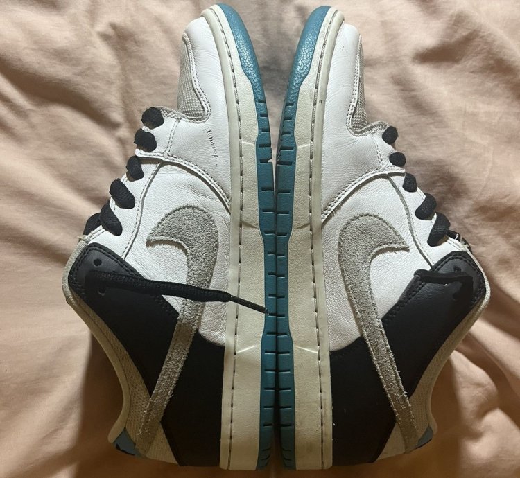 Nike Sb Dunk Low Laser Blue