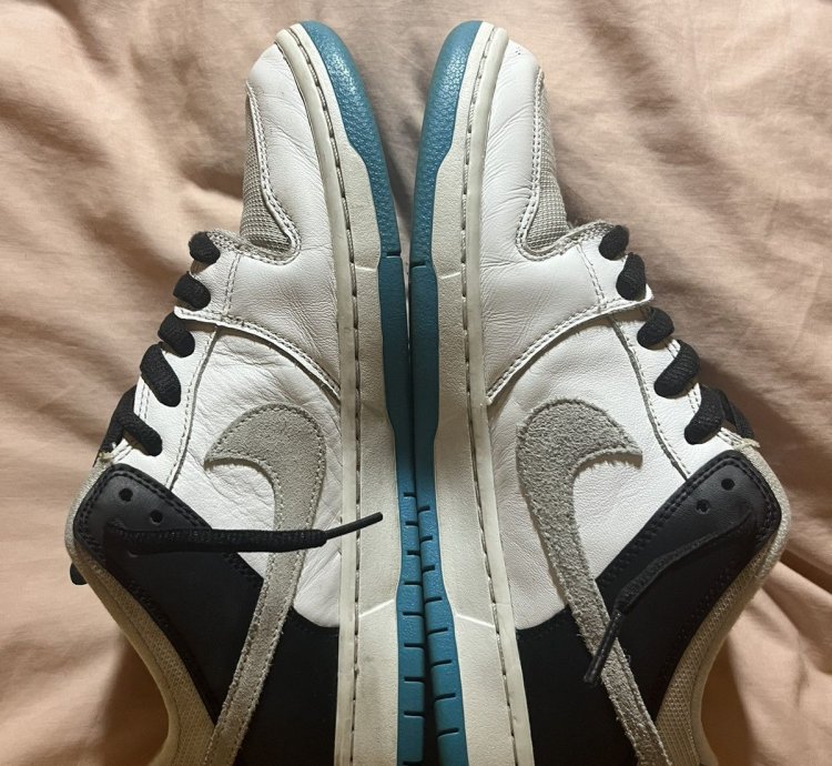 Nike Sb Dunk Low Laser Blue