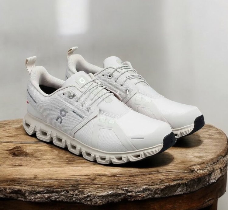 On Cloud 6 Waterproof White Pearl Ice