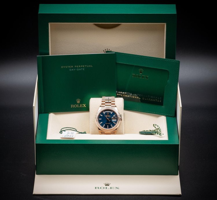 Rolex Day-date 36 36mm New Release Blue Baguette Dial Rose Gold