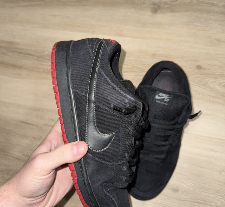 Nike Sb Dunk Low Levi 2012
