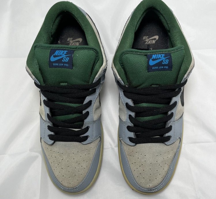 Nike Sb Dunk Low Maple Leaf Central Park Size 12
