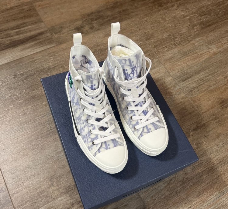 New Dior B23 Kenny Scharf
