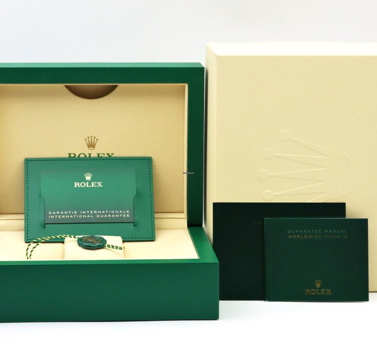 Rolex Daytona 126509 Ghost Dial Full Set 12 2024