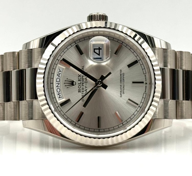 Rolex Day-date 36 36mm Silver Index Dial White Gold Bracelet 128239 Unworn 2022