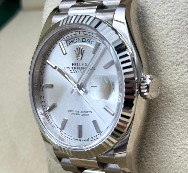 Rolex Day-date 36 36mm Silver Index Dial White Gold Bracelet 128239 Unworn 2022