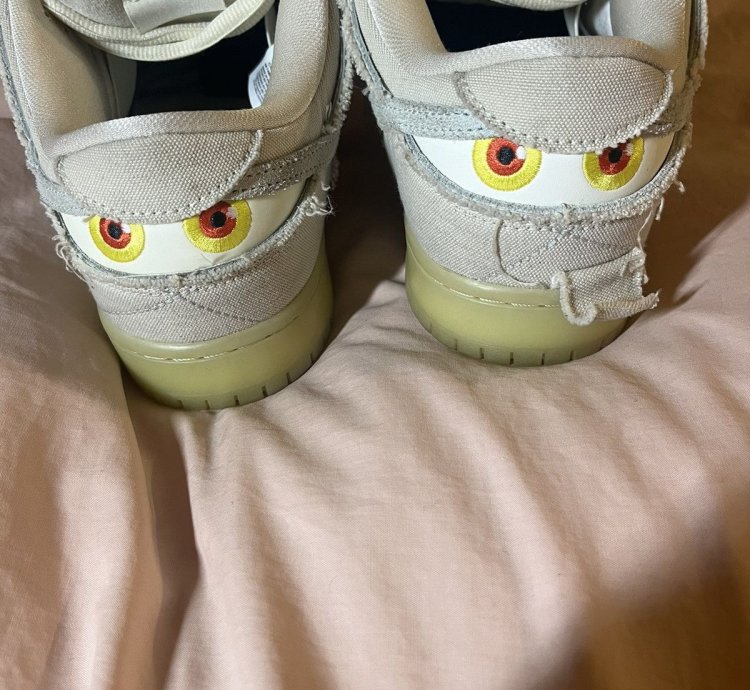 Nike Sb Dunk Low Mummy
