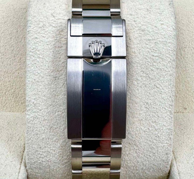 Rolex Daytona 126509 White Gold Black Dial Unworn 2023
