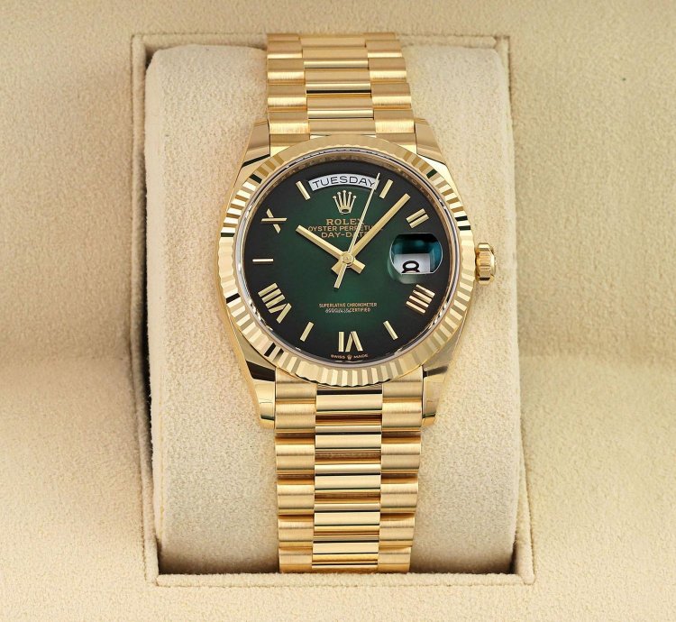 Rolex Day-date 36 36mm Yellow Gold 128238 Green Ombre Roman