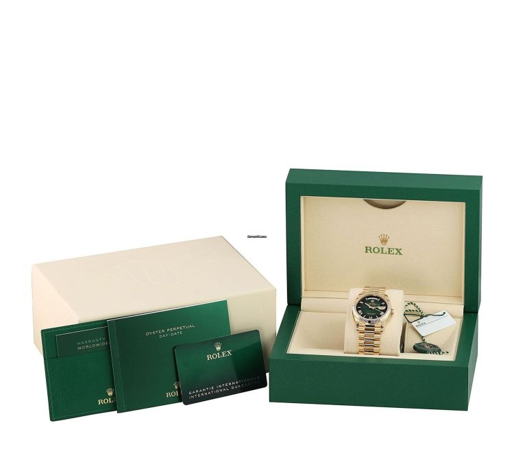 Rolex Day-date 36 36mm Yellow Gold 128238 Green Ombre Roman