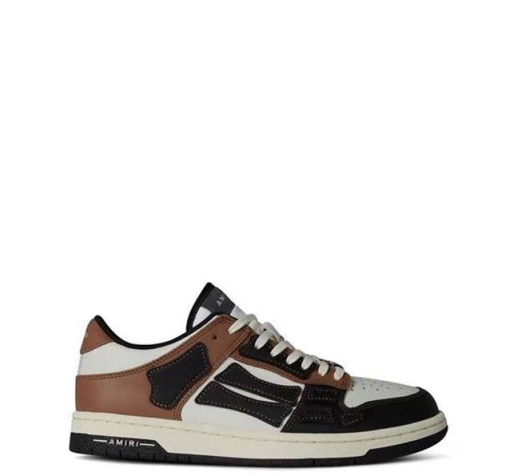 O1g2r1mq0324 Low Top Trainers In Black Brown