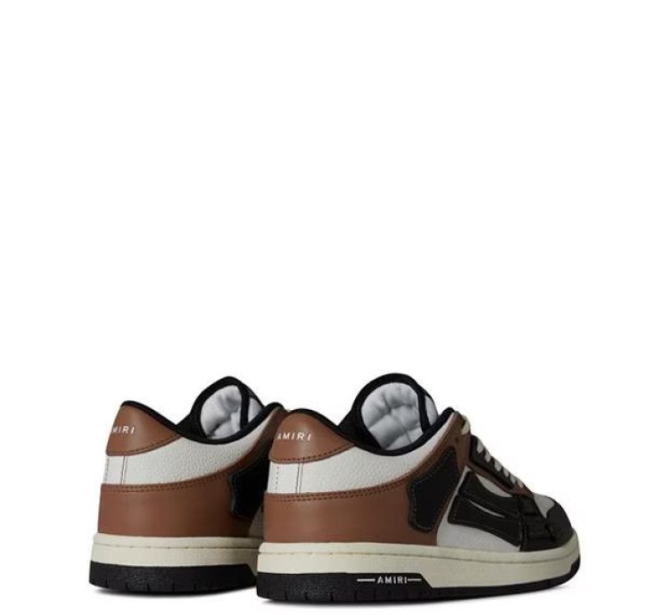 O1g2r1mq0324 Low Top Trainers In Black Brown