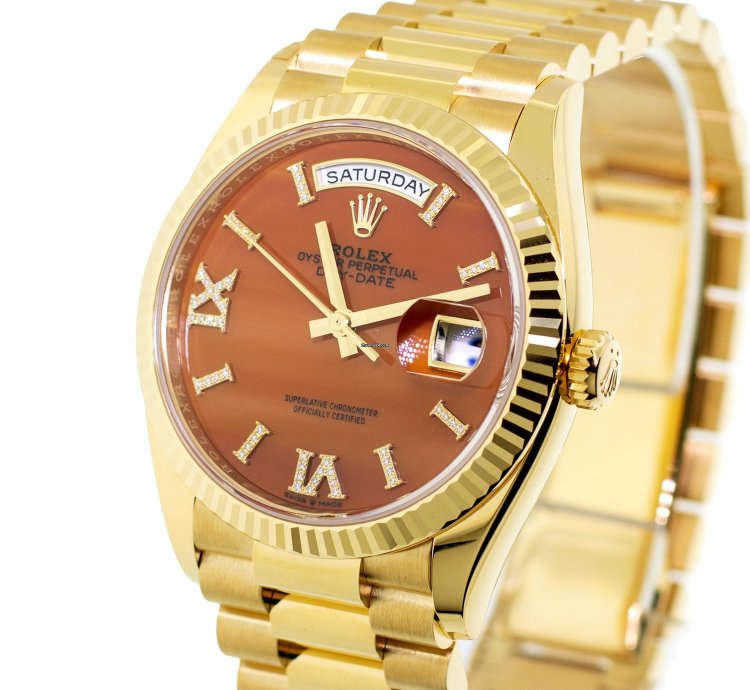 Rolex Day-date 36 36mm Yellow Gold Carnelian Roman Diamond Dial Fluted Bezel 128238