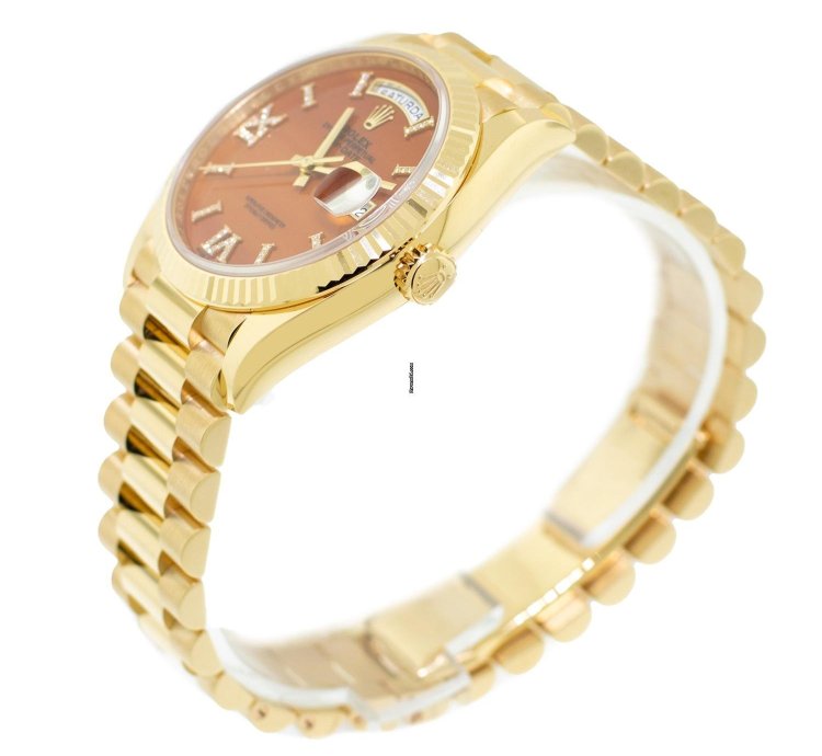 Rolex Day-date 36 36mm Yellow Gold Carnelian Roman Diamond Dial Fluted Bezel 128238