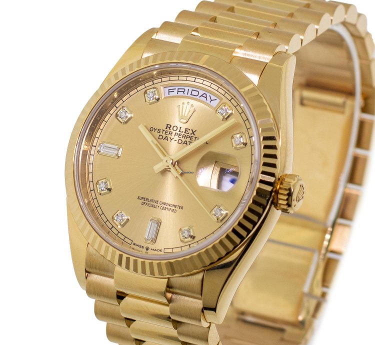 Rolex Day-date 36 36mm Yellow Gold Champagne Diamond Dial Fluted Bezel 128238