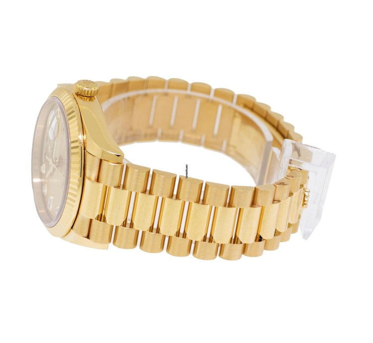 Rolex Day-date 36 36mm Yellow Gold Champagne Diamond Dial Fluted Bezel 128238