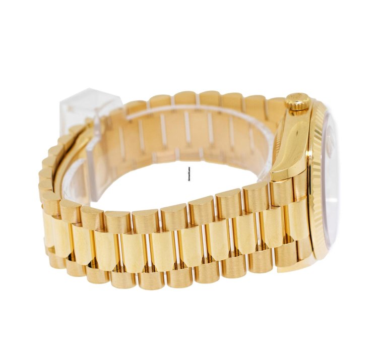 Rolex Day-date 36 36mm Yellow Gold Champagne Diamond Dial Fluted Bezel 128238