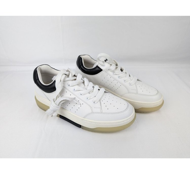 O1rshd1 2 Stadium Low Top Sneakers In White Black