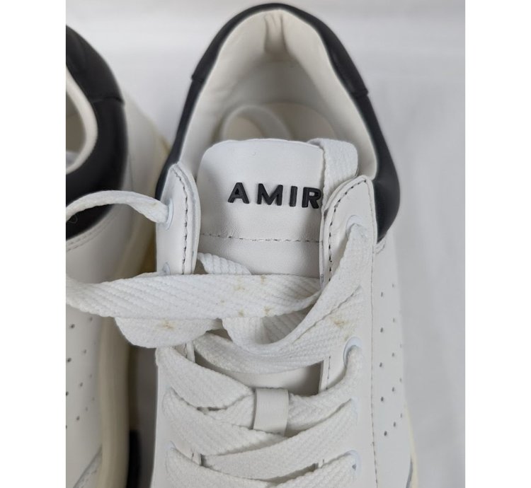 O1rshd1 2 Stadium Low Top Sneakers In White Black