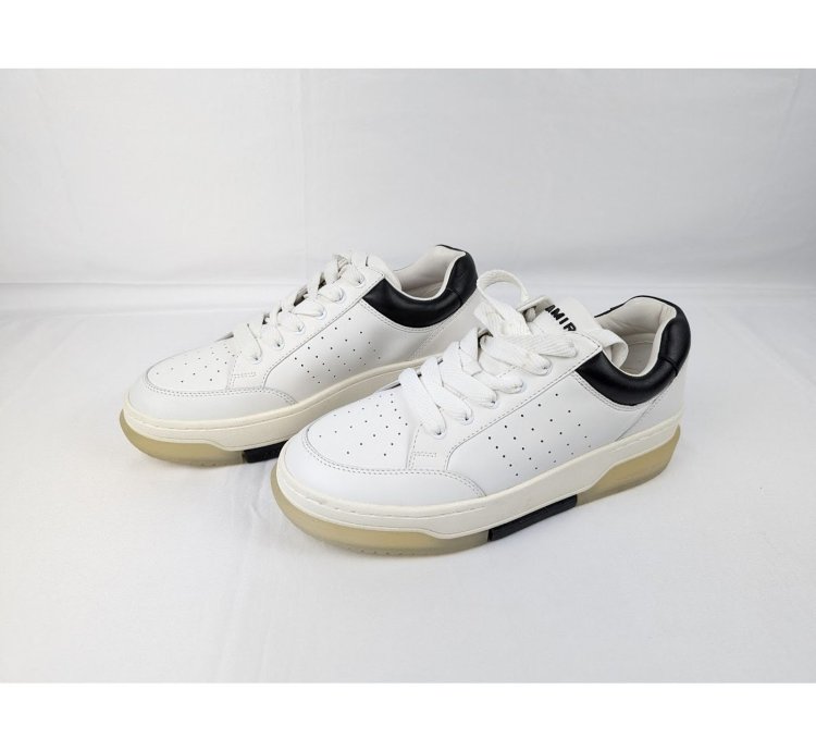 O1rshd1 2 Stadium Low Top Sneakers In White Black
