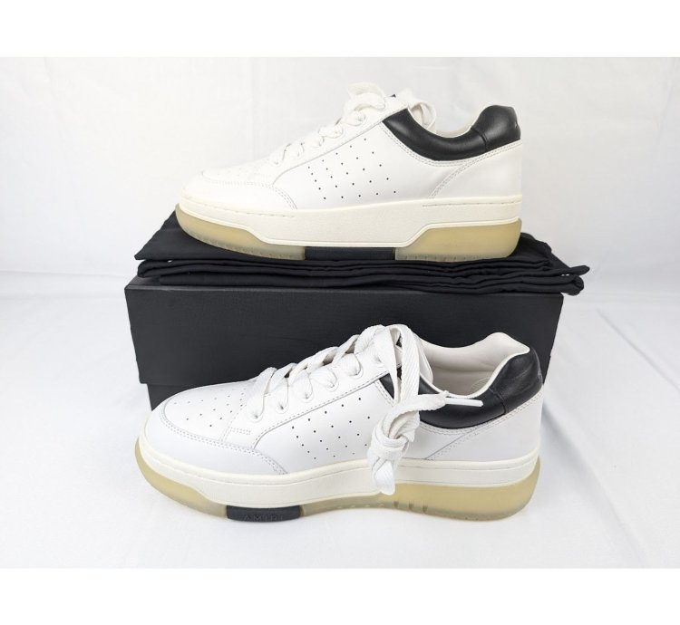 O1rshd1 2 Stadium Low Top Sneakers In White Black