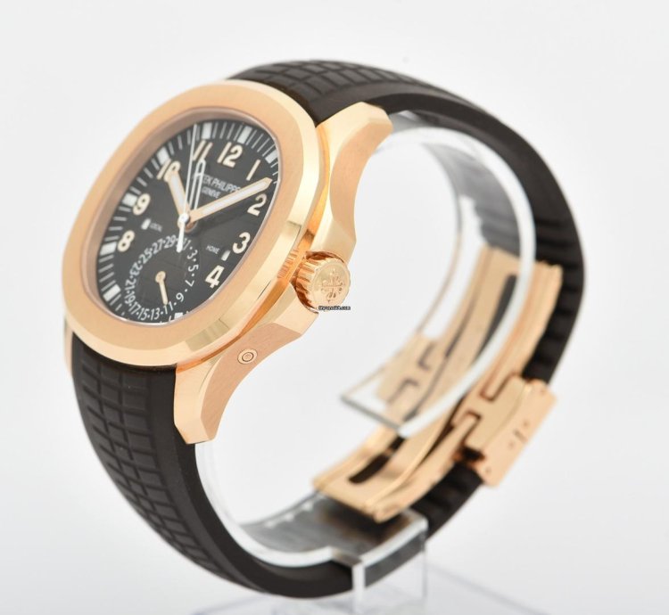 Patek Philippe Aquanaut Travel Time 5164r