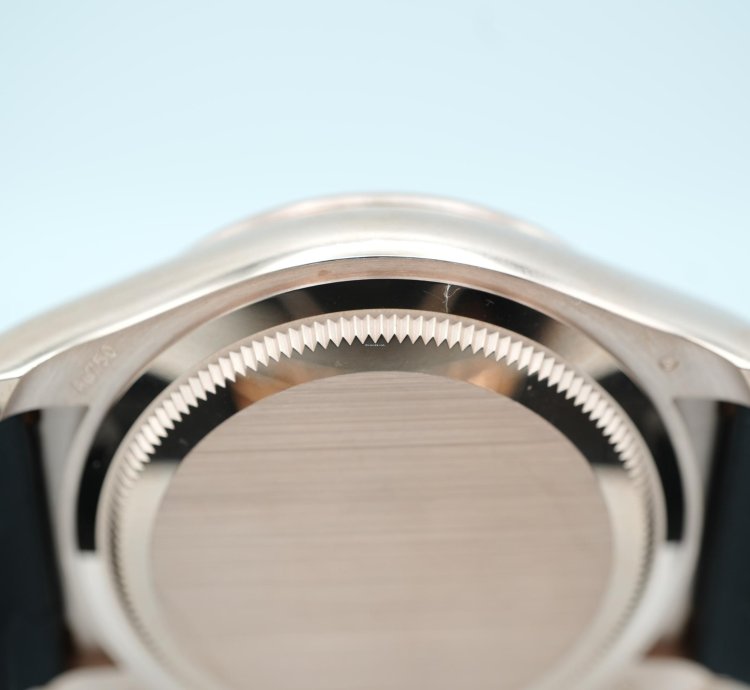 Rolex Daytona 126515ln Cosmograph Daytona 18k Rose Gold Oysterflex Black Dial Complete Set 2024