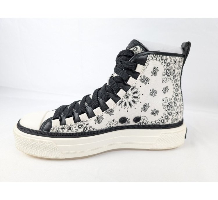 O1rshd1 Bandana Ma Court Hi Top Sneakers In White Black