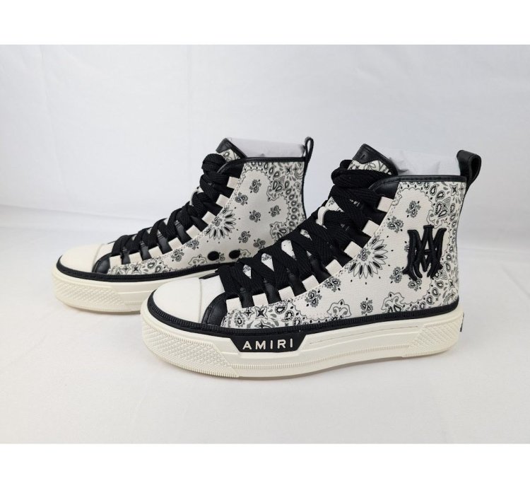 O1rshd1 Bandana Ma Court Hi Top Sneakers In White Black
