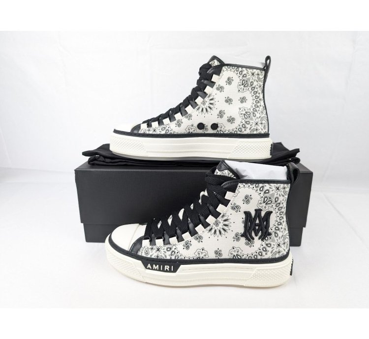 O1rshd1 Bandana Ma Court Hi Top Sneakers In White Black