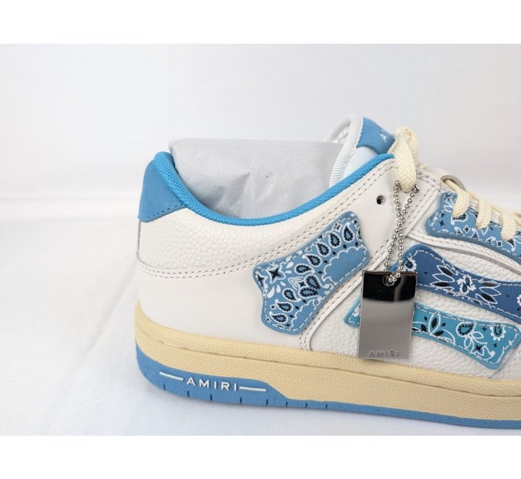 O1rshd1 Bandana Skeleton Top Low Sneakers In White Blue