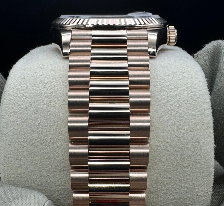 Rolex Day-date 36 Blue-green Diamond Baguette Dial Unworn