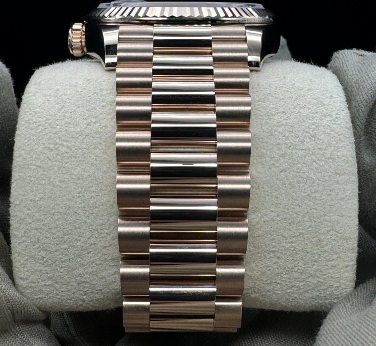 Rolex Day-date 36 Blue-green Diamond Baguette Dial Unworn