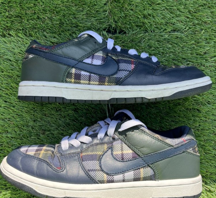 Nike Sb Dunk Low Plaid women Size 7