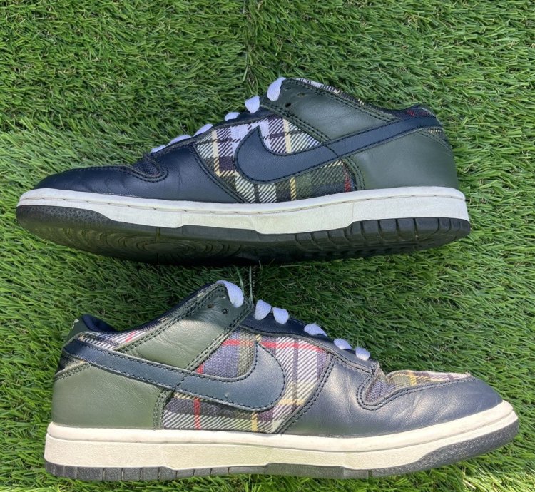Nike Sb Dunk Low Plaid women Size 7