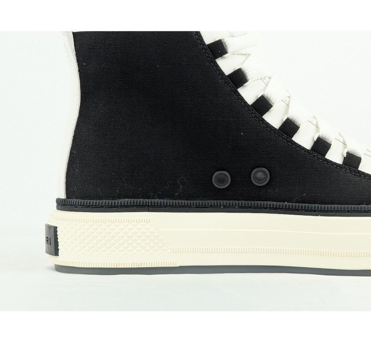 O1rshd1 Ma Court Hi Top Sneakers In Black White