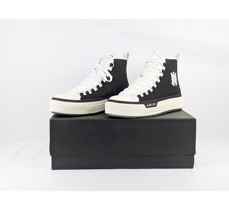 O1rshd1 Ma Court Hi Top Sneakers In Black White
